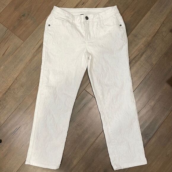 Simply Vera Wang white crinkle denim cropped pants size 2 - Picture 2 of 7